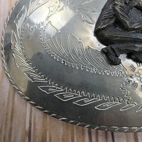 Vintage Western Cowboy Belt Buckle Oval Metal Engraved Rodeo Roper 4" Wide - Picture 2 of 10